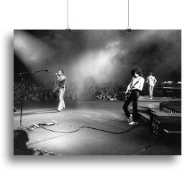 Queen Live Canvas Print or Poster (Type: Poster Print, size: 32" x 24" / 80cm x 60cm (approx))